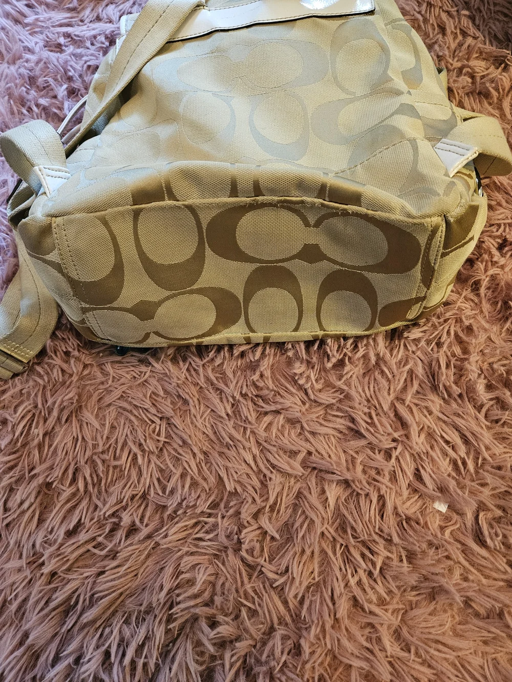 Y2K✨️Coach Tan Daisy Signature Canvas Backpack - Picture 10 of 16